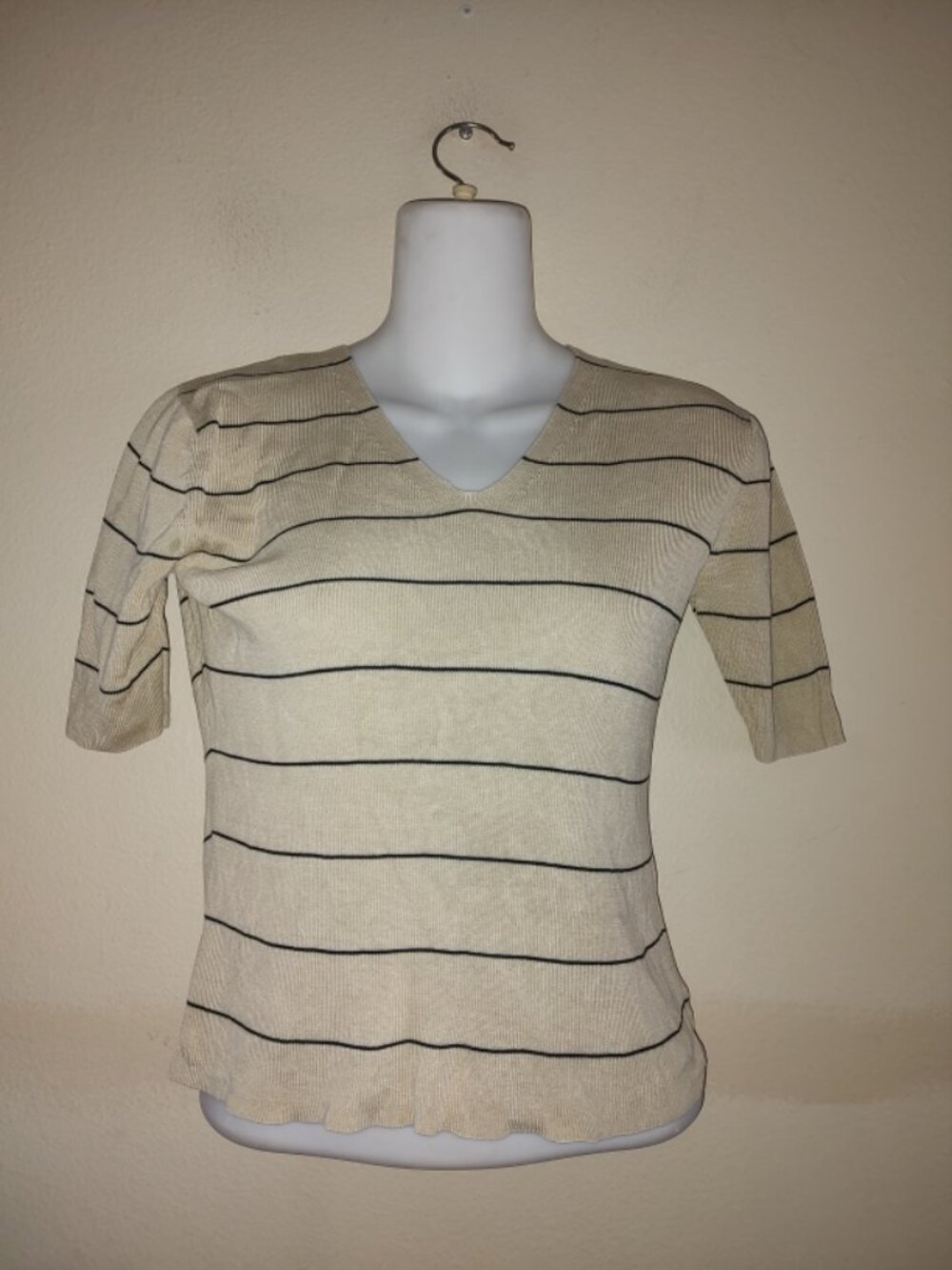Women's Ann Taylor Loft 100% Silk Ribbed Knit Cream Top w Black Stripes Size XS